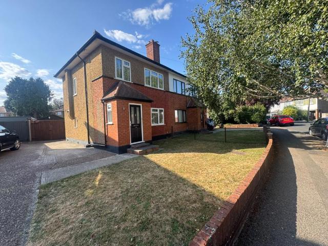 House for rent in Yeading, Greater London