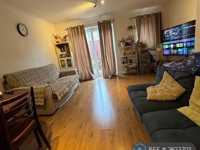 House for rent in Worcester Park, Greater London