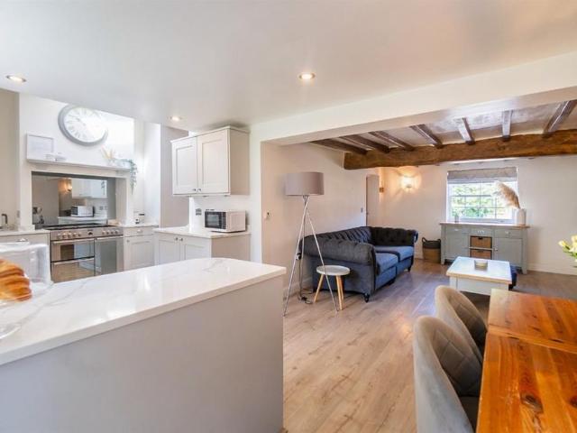 House for rent in Elmfield, Leicestershire