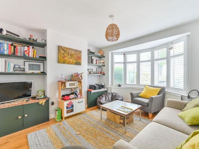 House for rent in Preston, Greater London