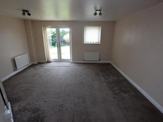 House for rent in Cowhill, Pendock