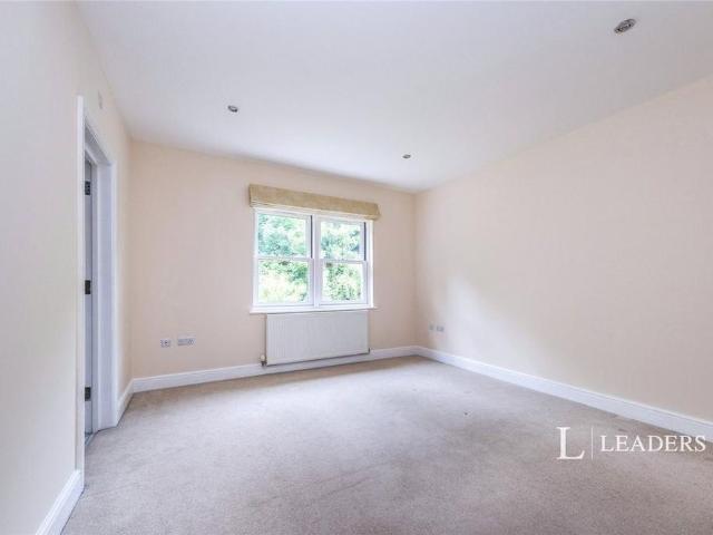 House for rent in Page Hill, Buckingham