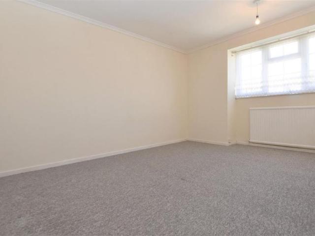 House for rent in North Kensington, Greater London