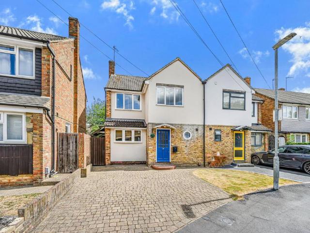 House for rent in Broxbourne, Hertfordshire