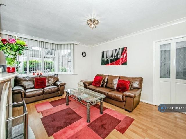 House for rent in Allerton, West Yorkshire