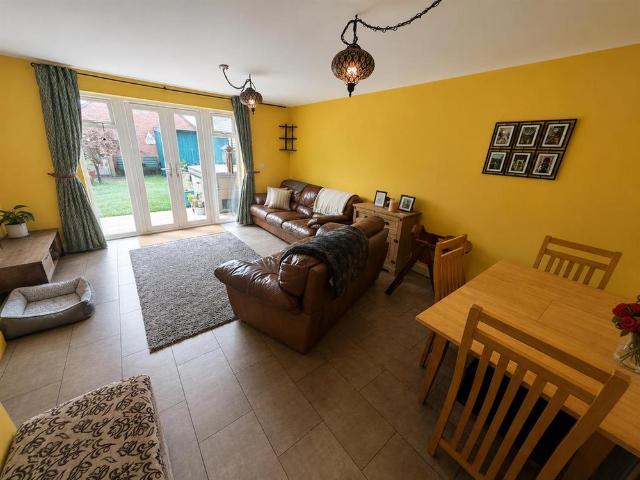 House for rent in Corby