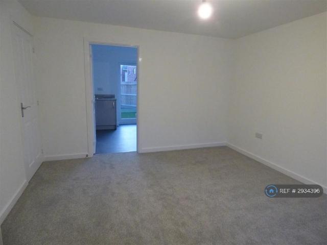 House for rent in Hampton Gardens, Peterborough