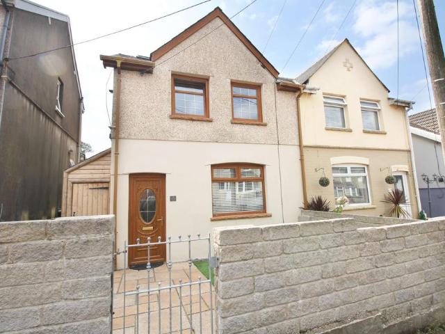 House for rent in Gilfach Goch, Hendreforgan