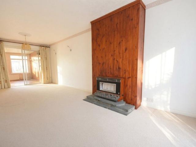 House for rent in Colnbrook with Poyle, Slough