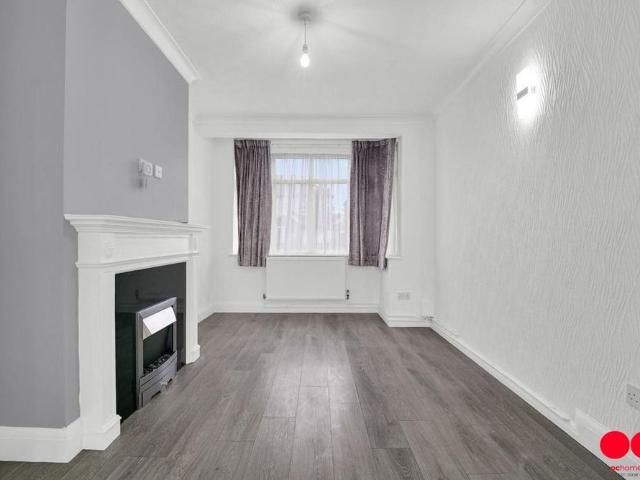 House for rent in Rainham, Greater London