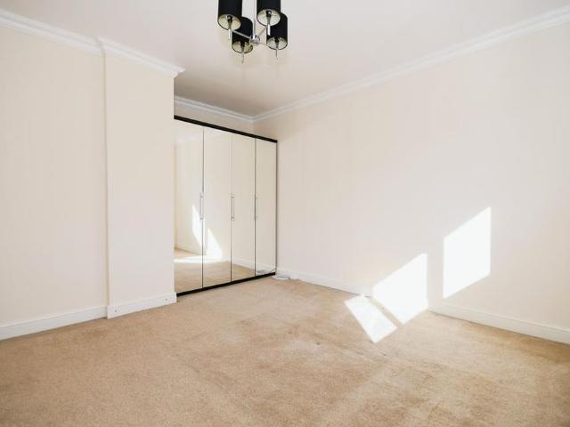 House for rent in Loundsley Green, East Midlands