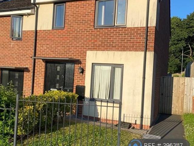 House for rent in Sudden, Burnedge