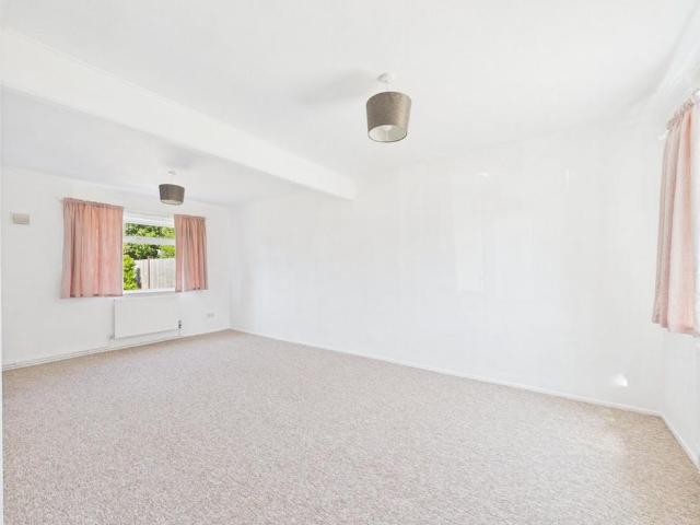House for rent in Dines Green, Worcestershire