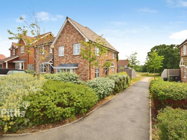 House for rent in Elmfield, Ryde