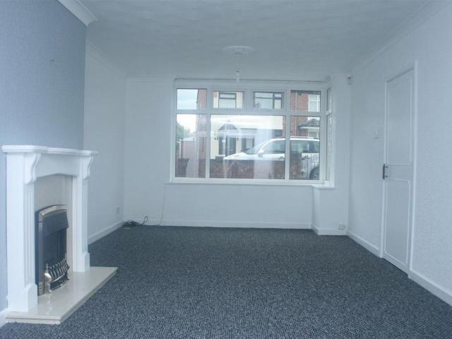 House for rent in Manor Farm Estate, West Midlands