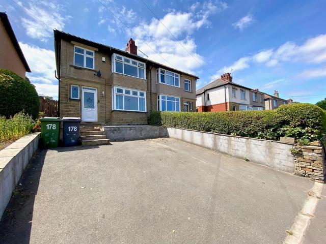 House for rent in Lascelles Hall, Fenay Bridge