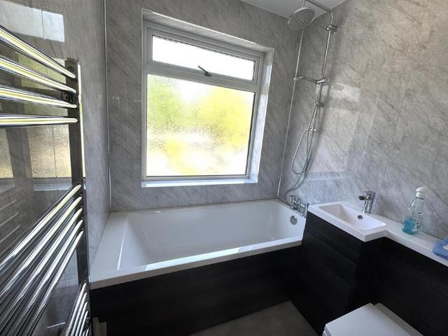 House for rent in Midway, Kent