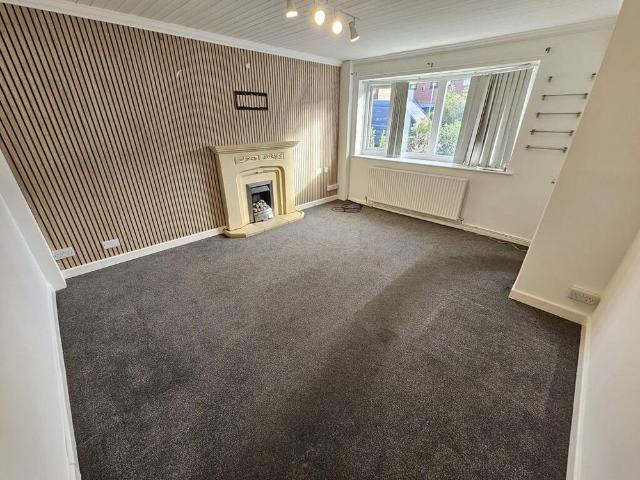 House for rent in Rhodes, Burnedge
