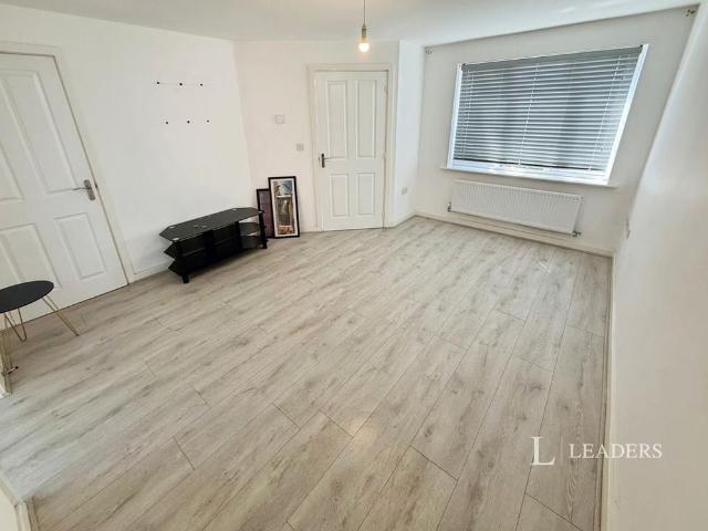 House for rent in Cardea, Peterborough