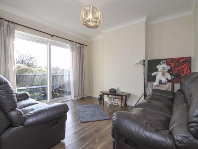 House for rent in London Borough of Ealing, Greater London