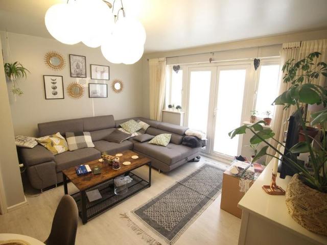 House for rent in Marland, Burnedge