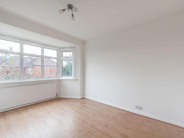 House for rent in Little Stanmore, Greater London