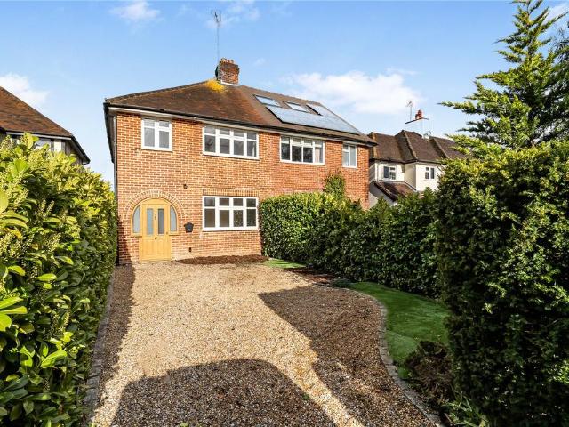 House for rent in Sunningdale