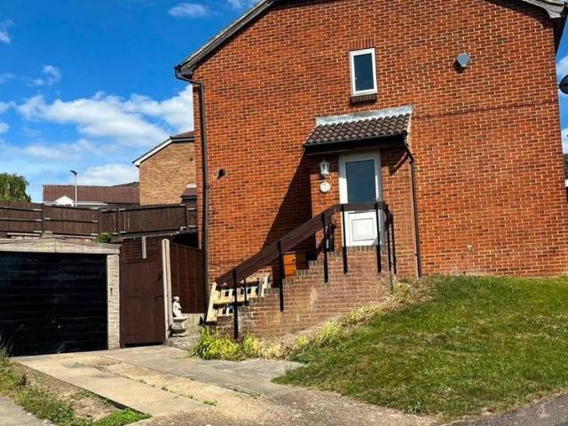 House for rent in Wayfield, Chatham
