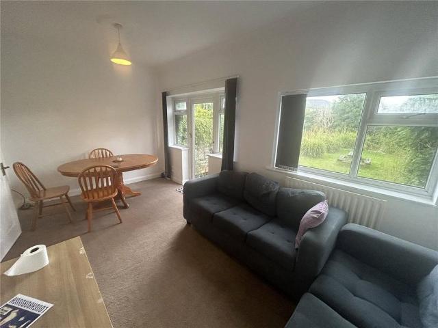 House for rent in Elmfield, Leicestershire