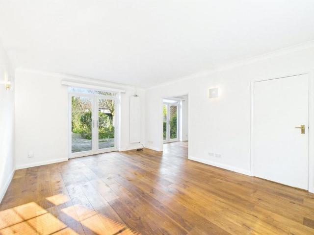 House for rent in Emmbrook, Wokingham