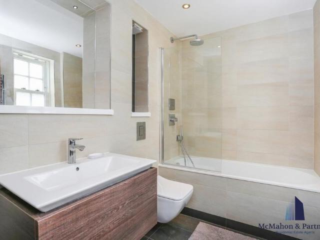 House for rent in Royal Borough of Greenwich, Greater London