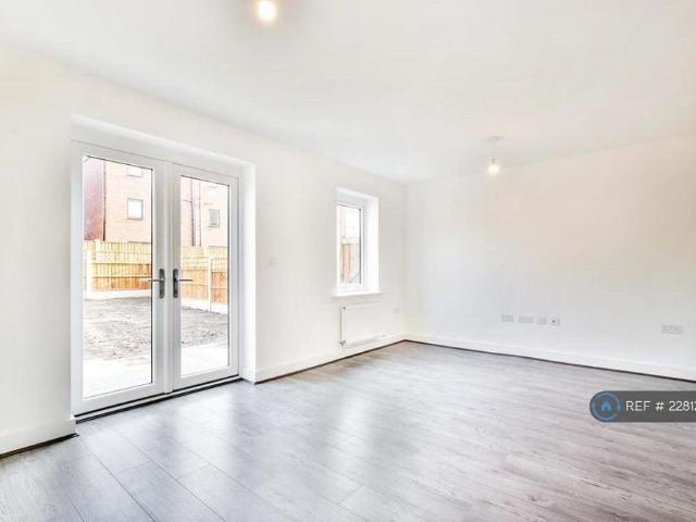 House for rent in City Centre, Georgia