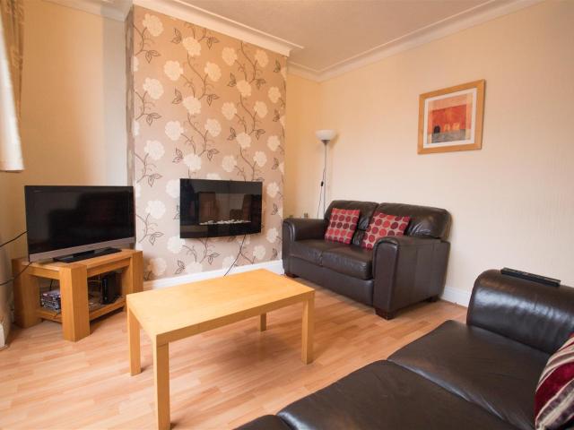 House for rent in Kirkstall, Leeds