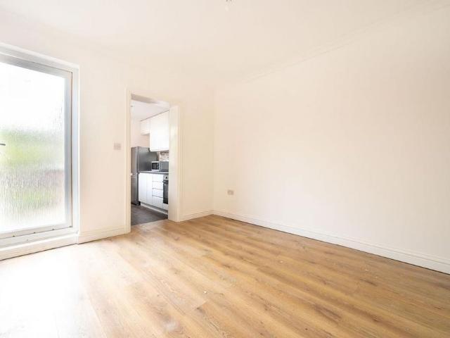 House for rent in Guildford Park, Westborough
