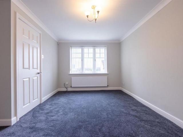 House for rent in Wrenthorpe, West Yorkshire