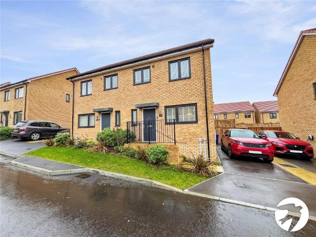 House for rent in Oad Street, Kent