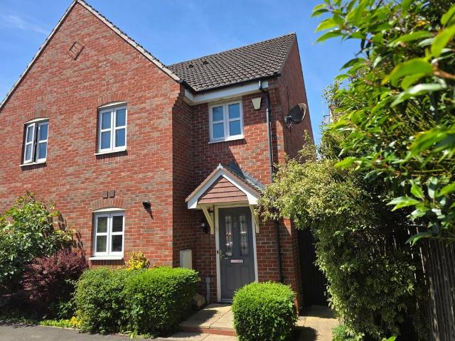 House for rent in Pinfold, Leicestershire