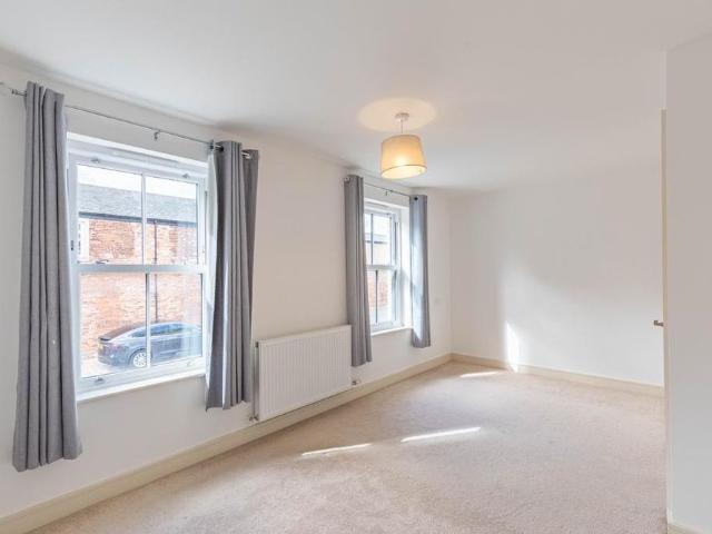 House for rent in Chapeltown, West Yorkshire