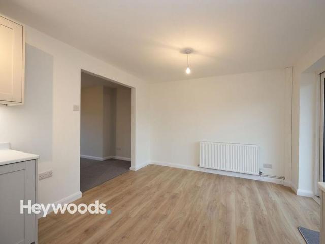 House for rent in Norton-Le-Moors, Stoke-on-Trent