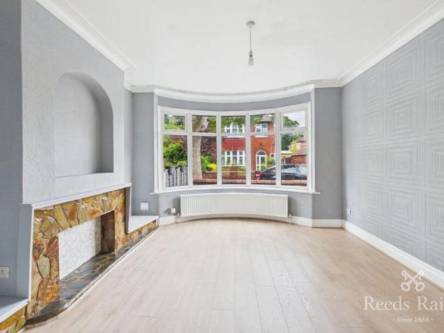 House for rent in Gorse Hill, Trafford Park