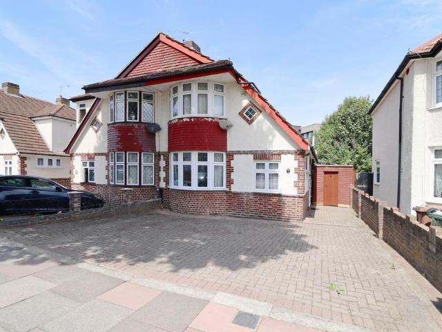 House for rent in Longlands, Halfway Street