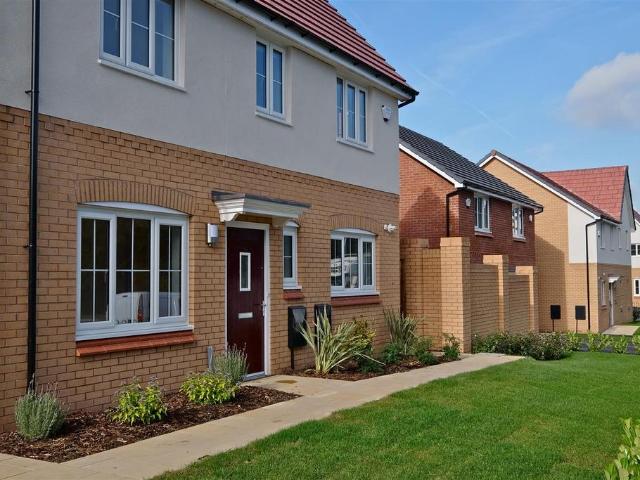 House for rent in Heywood, Rochdale