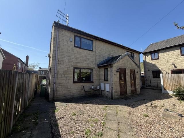 House for rent in Nuttall, Bury