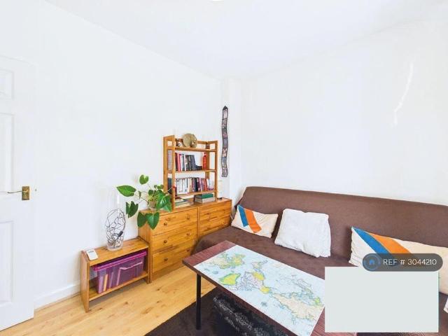 House for rent in Salford, Greater Manchester