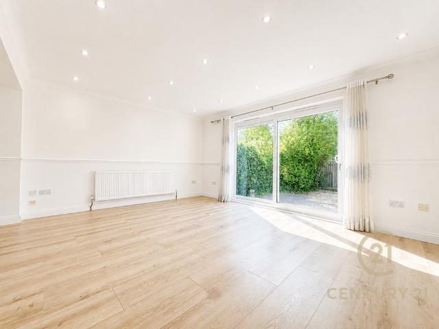House for rent in Worcester Park, Greater London