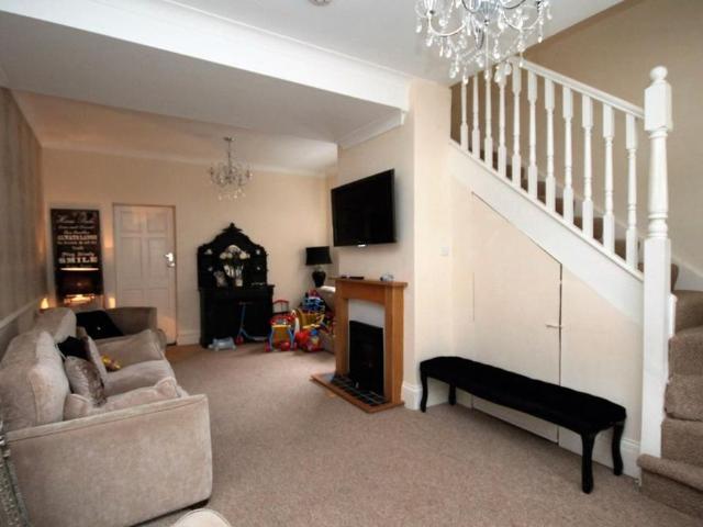 House for rent in Rush Green, Greater London