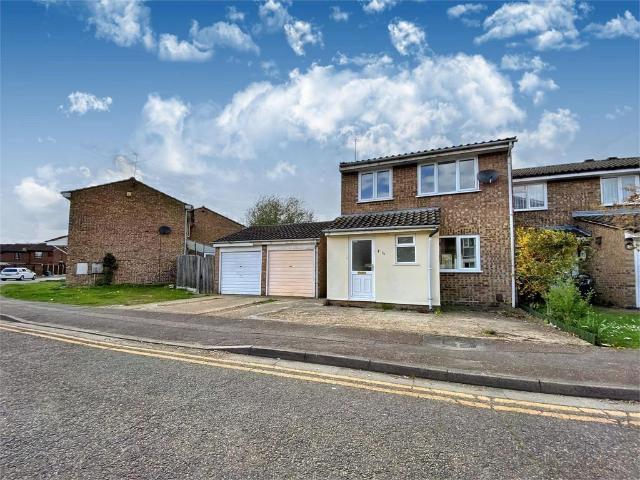 House for rent in Ickenham, Greater London