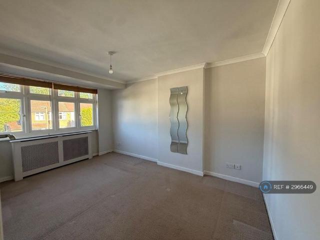 House for rent in Caterham Valley, Tandridge