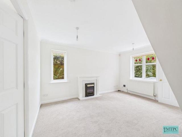 House for rent in High Field, York