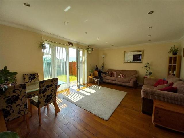 House for rent in East Cliff, Acol